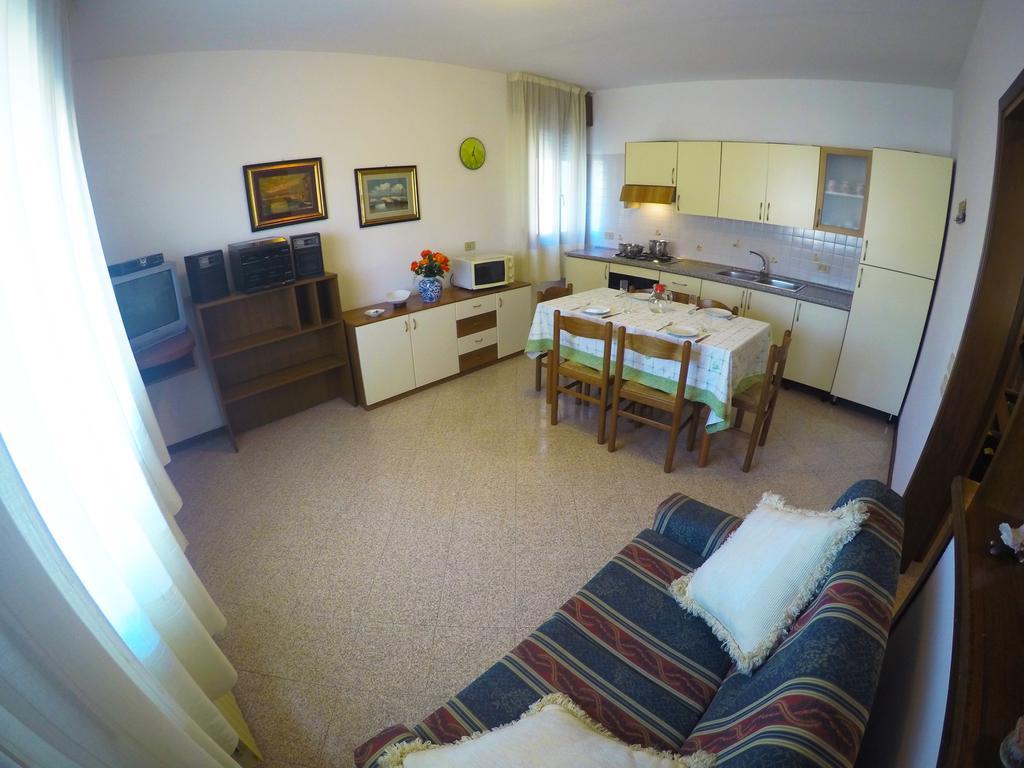 Caorle Economy Apartments Chambre photo