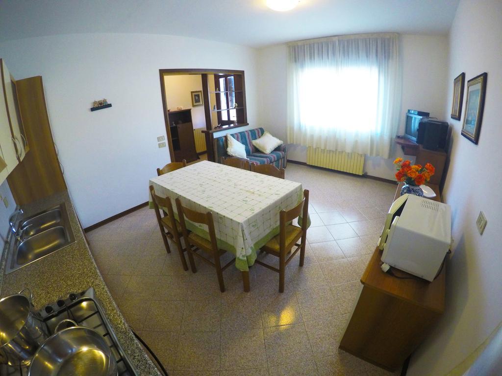 Caorle Economy Apartments Chambre photo